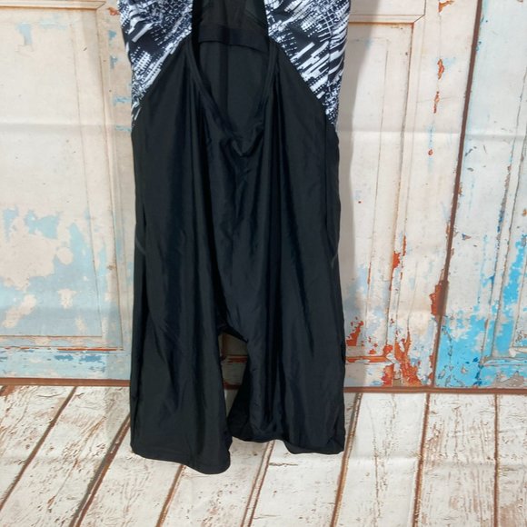 My Charmo Size L Women’s One Piece Swimsuit Boy Short Leg Black White Dive Yoga - Picture 6 of 16